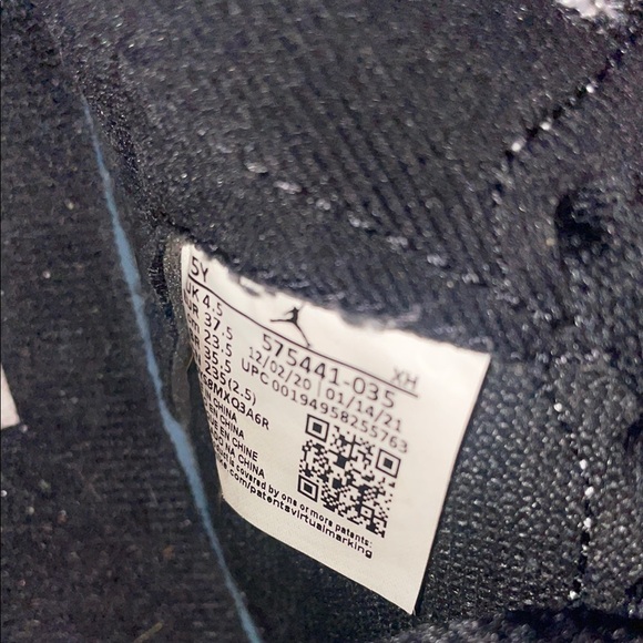 Nike (SHADOW) High-Top Sneakers - Black and White SIZE 5 (KIDS) - Picture 3 of 7